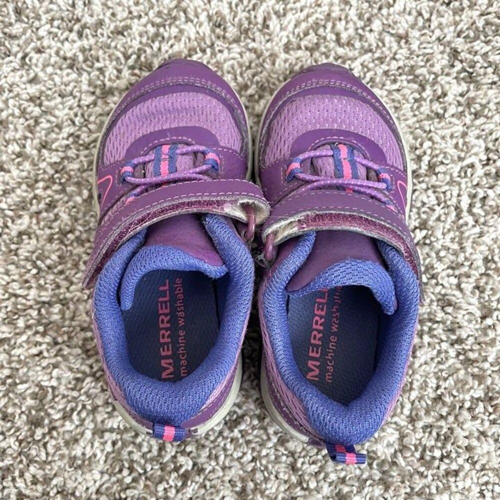 Size 8 / Toddler Girl Merrell Sneakers - Picture 5 of 8
